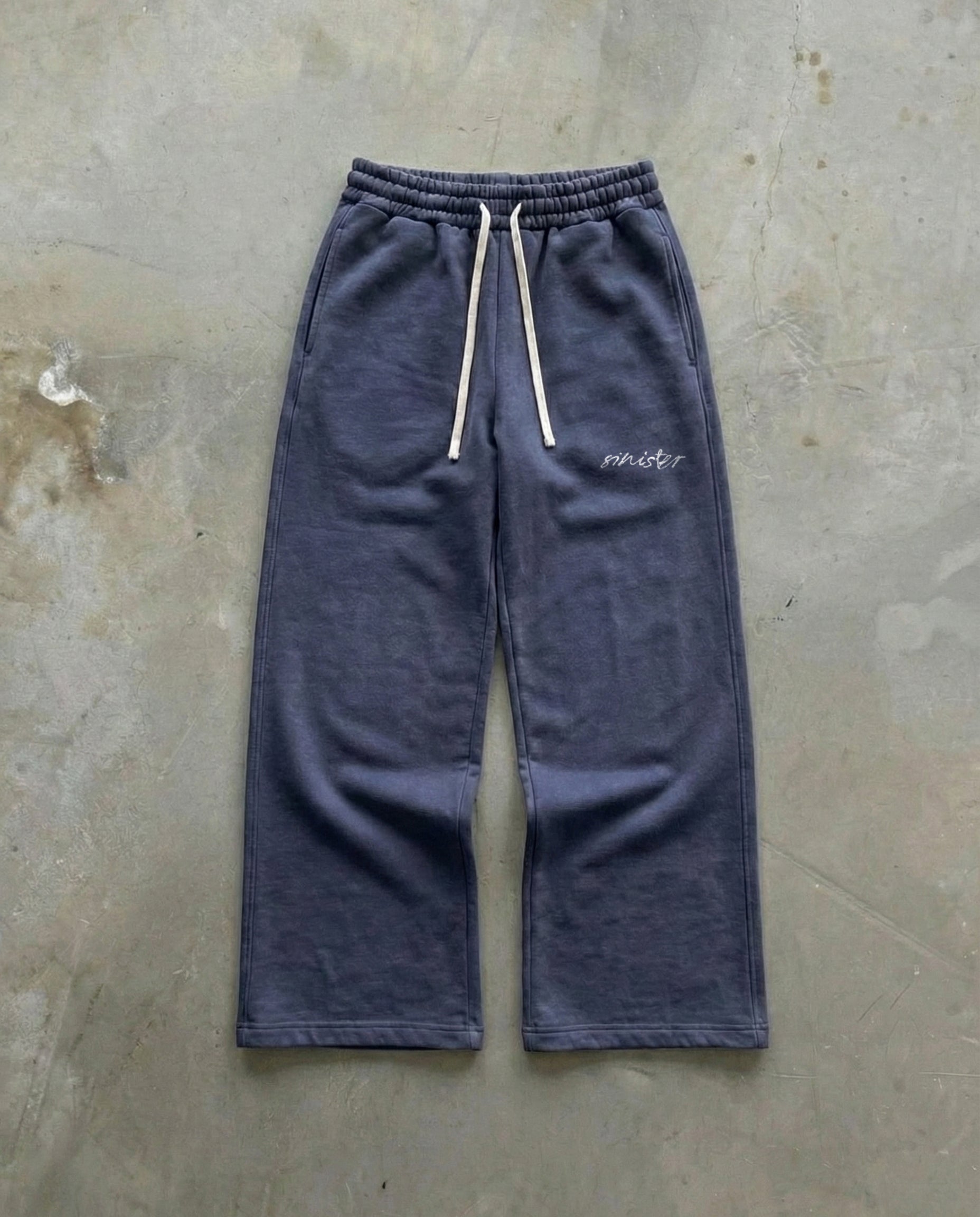 IT'S PANTS V2 - KYRA