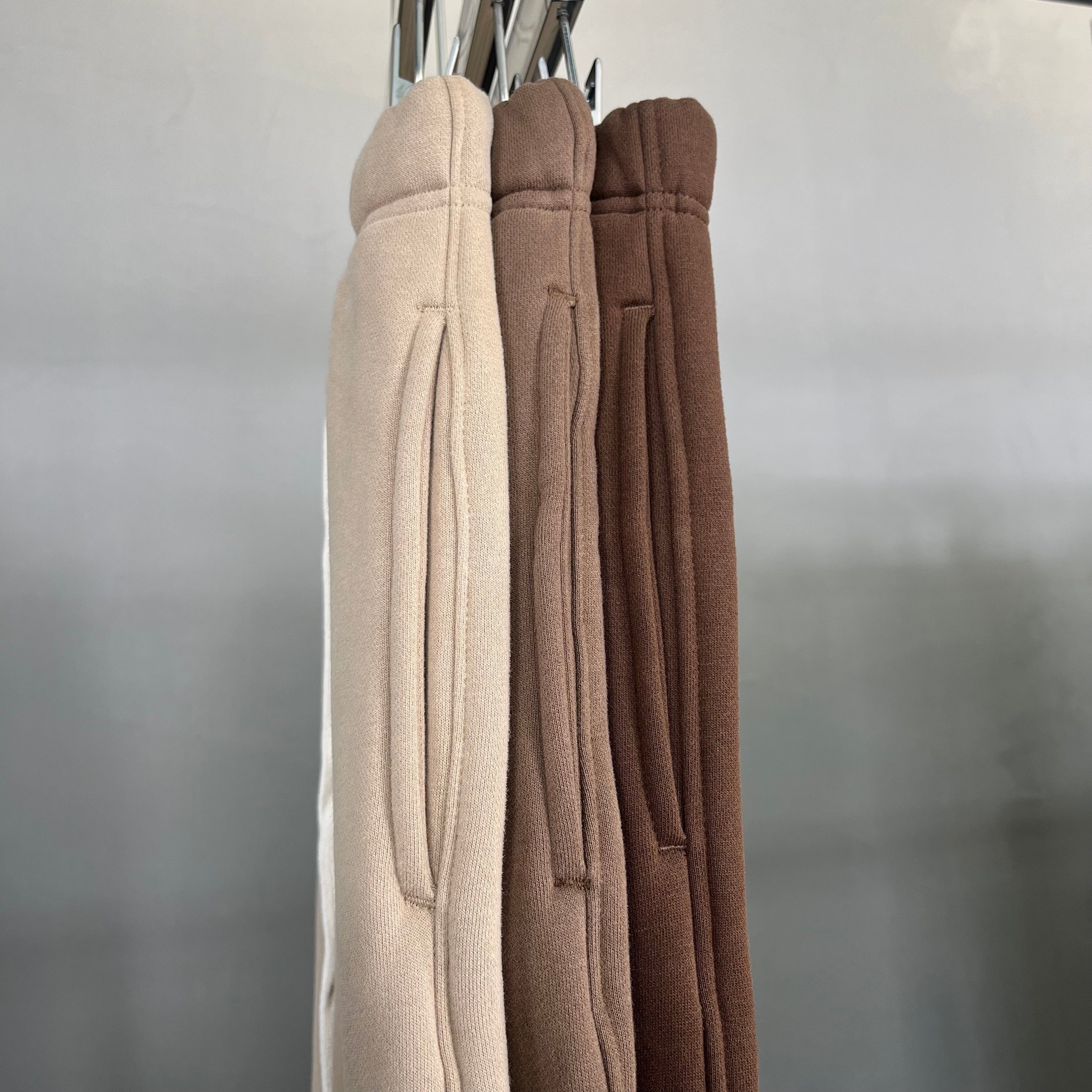 IT'S PANTS V1 - LORNE